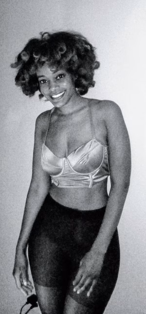 Ashley Munro - Project Casting Gallery Image 2 Ashley Munro - Gallery Image 2