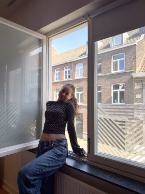 Charlotte Walsh - Project Casting Gallery Image 11 Charlotte Walsh - Gallery Image 11