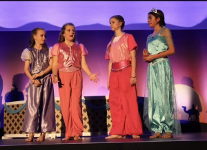 Holly Coggan - Project Casting Gallery Image 8 Holly Coggan - Gallery Image 8