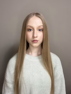 Annie Finegan - Project Casting Gallery Image 6 Annie Finegan - Gallery Image 6