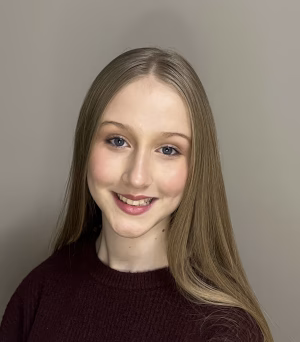 Annie Finegan - Project Casting Gallery Image 5 Annie Finegan - Gallery Image 5