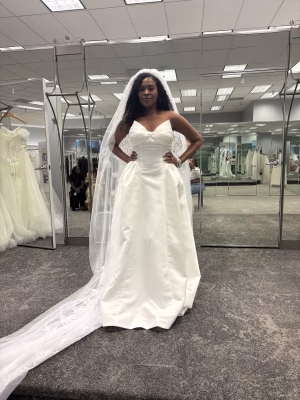 Regina Rohena - Project Casting Gallery Image 7 Regina Rohena - Gallery Image 7