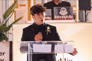 Elio Mendolia - Project Casting Gallery Image 1 Elio Mendolia - Gallery Image 1