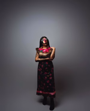 Raynna Bonnetrouge - Gallery Image 6