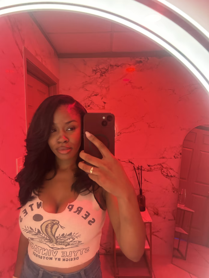 Nazeera Hassan - Profile Photo