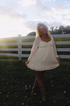 Mary-Kate Oldham - Project Casting Gallery Image 1 Mary-Kate Oldham - Gallery Image 1