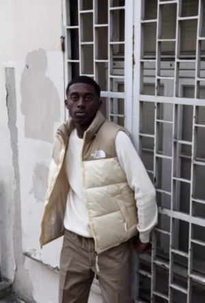 Rolly Mambu Vua - Gallery Image 9