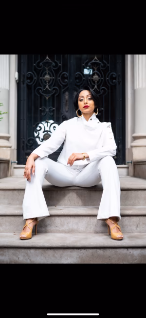 Christine Mendes - Project Casting Gallery Image 4 Christine Mendes - Gallery Image 4