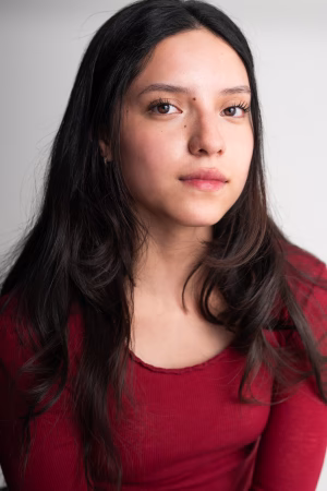 Lindsey Leo - Project Casting Gallery Image 6 Lindsey Leo - Gallery Image 6