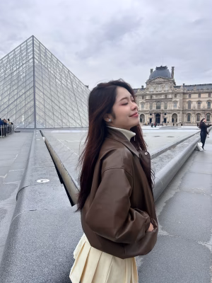 Nia Kim - Gallery Image 10