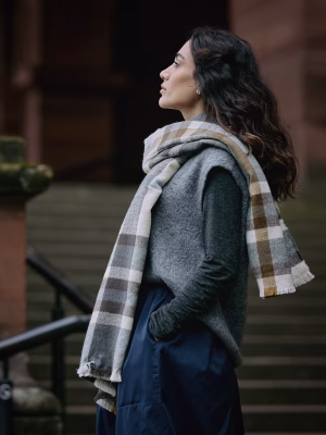 Mary Vahid - Project Casting Gallery Image 7 Mary Vahid - Gallery Image 7