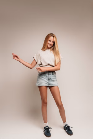 Summer Seston - Project Casting Gallery Image 7 Summer Seston - Gallery Image 7