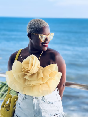 Mechellé Grayson - Gallery Image 2