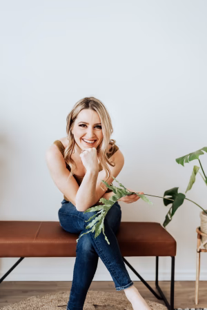 Erin Laybolt - Project Casting Gallery Image 6 Erin Laybolt - Gallery Image 6