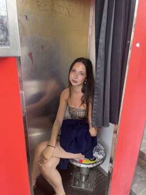 Isabel  Corbett - Gallery Image 1