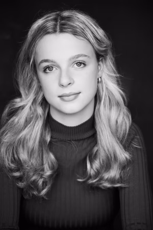 Chloe Scamps - Project Casting Gallery Image 16 Chloe Scamps - Gallery Image 16