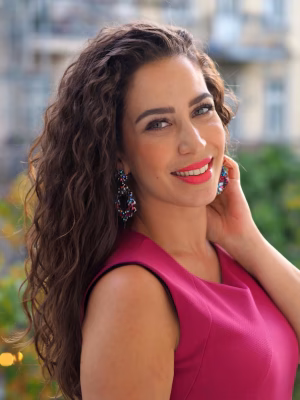 Viola-Rosa Mieres - Project Casting Gallery Image 2 Viola-Rosa Mieres - Gallery Image 2