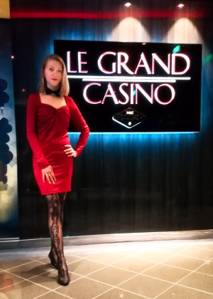 Sandra Woetzel - Project Casting Gallery Image 6 Sandra Woetzel - Gallery Image 6