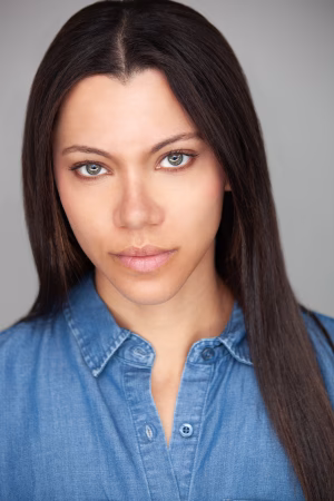 Skylar Evans - Project Casting Gallery Image 6 Skylar Evans - Gallery Image 6