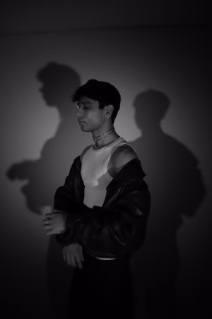 Aryan  Khatri - Gallery Image 9