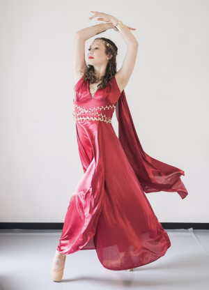 Rayna Wilson - Project Casting Gallery Image 5 Rayna Wilson - Gallery Image 5