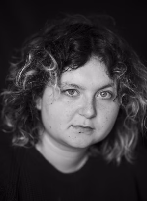 Manon Dollo - Project Casting Gallery Image 1 Manon Dollo - Gallery Image 1