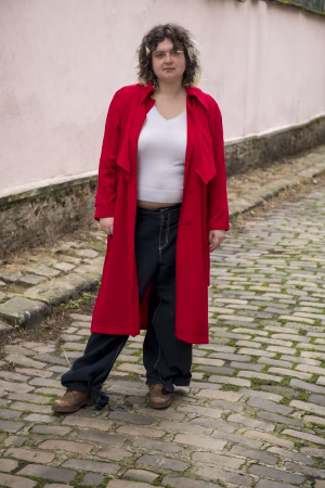 Manon Dollo - Project Casting Gallery Image 4 Manon Dollo - Gallery Image 4