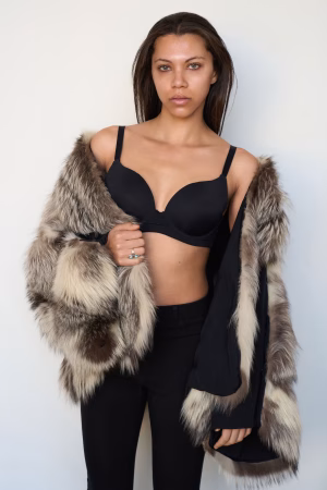 Skylar Evans - Project Casting Gallery Image 63 Skylar Evans - Gallery Image 63