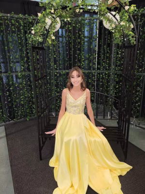 Tori Fox - Project Casting Gallery Image 8 Tori Fox - Gallery Image 8