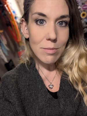 Megan (Meg) Radke Madrid - Project Casting Gallery Image 4 Megan (Meg) Radke Madrid - Gallery Image 4