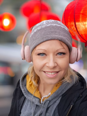 Shannon Kuhn - Project Casting Gallery Image 4 Shannon Kuhn - Gallery Image 4