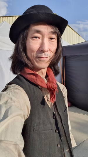 GREGORY SINGER - Project Casting Gallery Image 6 GREGORY SINGER - Gallery Image 6