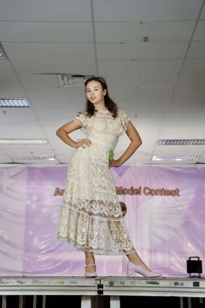 Celine Schwinger - Project Casting Gallery Image 14 Celine Schwinger - Gallery Image 14