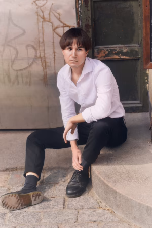 Emil Athari - Project Casting Gallery Image 11 Emil Athari - Gallery Image 11