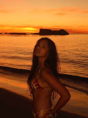 Jade Hoffman - Project Casting Gallery Image 3 Jade Hoffman - Gallery Image 3