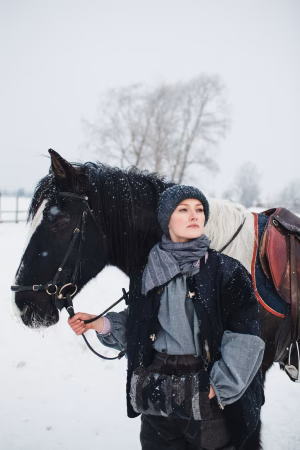 Polina Sizova - Gallery Image 1