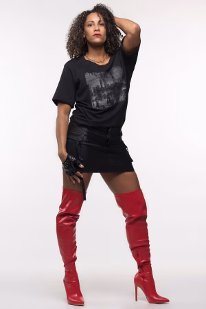 Jennifer Sartorio - Project Casting Gallery Image 4 Jennifer Sartorio - Gallery Image 4