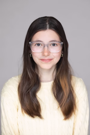 Ruth Chapple - Project Casting Gallery Image 2 Ruth Chapple - Gallery Image 2