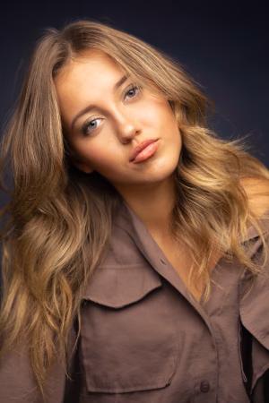 Chloe Scontrino - Gallery Image 1