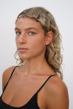 Sydney Levitt - Project Casting Gallery Image 1 Sydney Levitt - Gallery Image 1