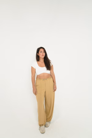 yasmin tavakoli - Project Casting Gallery Image 2 yasmin tavakoli - Gallery Image 2