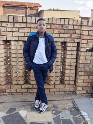 Lesedi Morake - Project Casting Gallery Image 6 Lesedi Morake - Gallery Image 6