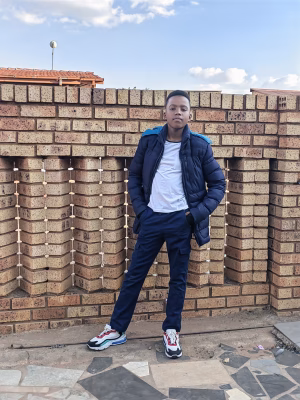 Lesedi Morake - Project Casting Gallery Image 5 Lesedi Morake - Gallery Image 5