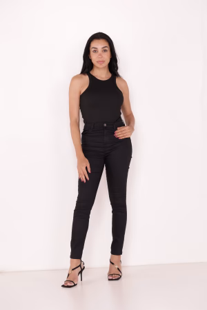 Veronica Mark - Project Casting Gallery Image 1 Veronica Mark - Gallery Image 1