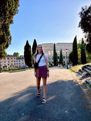 Samantha Holt - Project Casting Gallery Image 4 Samantha Holt - Gallery Image 4