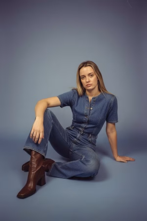 Angela Giner - Project Casting Gallery Image 15 Angela Giner - Gallery Image 15