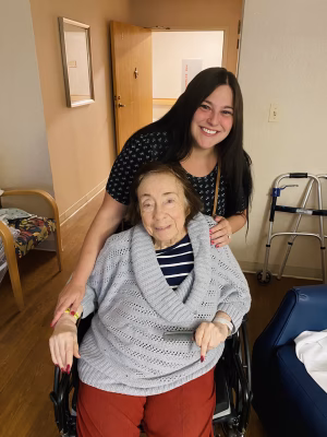 Roxie Daisy Blum - Project Casting Gallery Image 2 Roxie Daisy Blum - Gallery Image 2