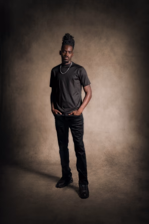 Sabien Smith - Project Casting Gallery Image 7 Sabien Smith - Gallery Image 7