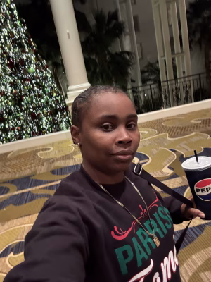 Vanessa Parrish - Project Casting Gallery Image 2 Vanessa Parrish - Gallery Image 2