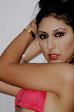 Selavionne Vescari - Project Casting Gallery Image 19 Selavionne Vescari - Gallery Image 19